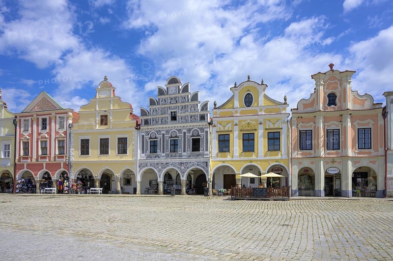 Renaissance and Baroque houses line the Zacharias von Neuhaus Market Square