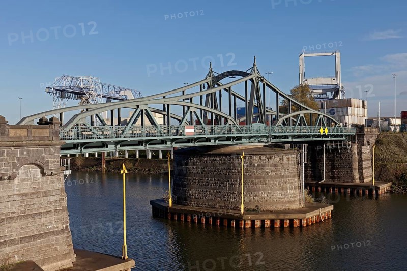 Historic swing bridge at Linner Rheinhafen