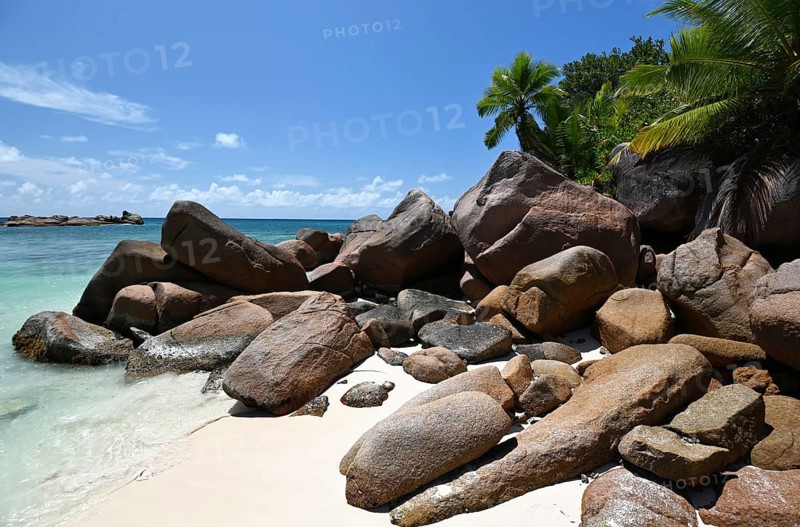 Granite rocks on the beach of Anse Source dArgent
