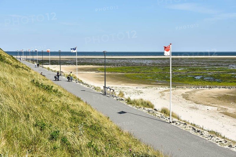 Promenade by the sea in Wittduen