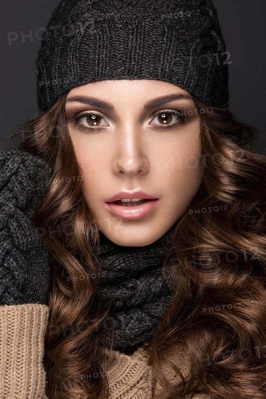 Beautiful girl with a Smokey make-up