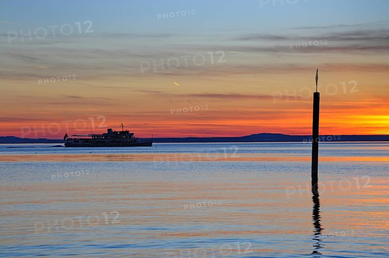 Excursion boat