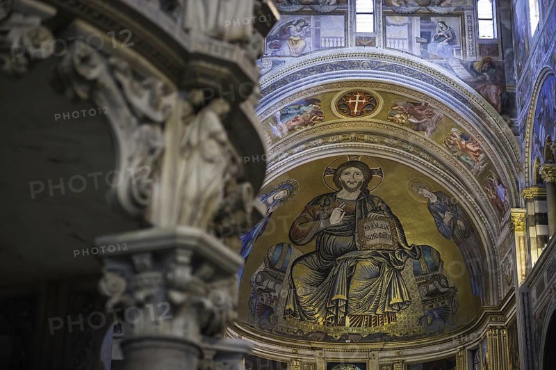 Mosaic of Christ in Majesty