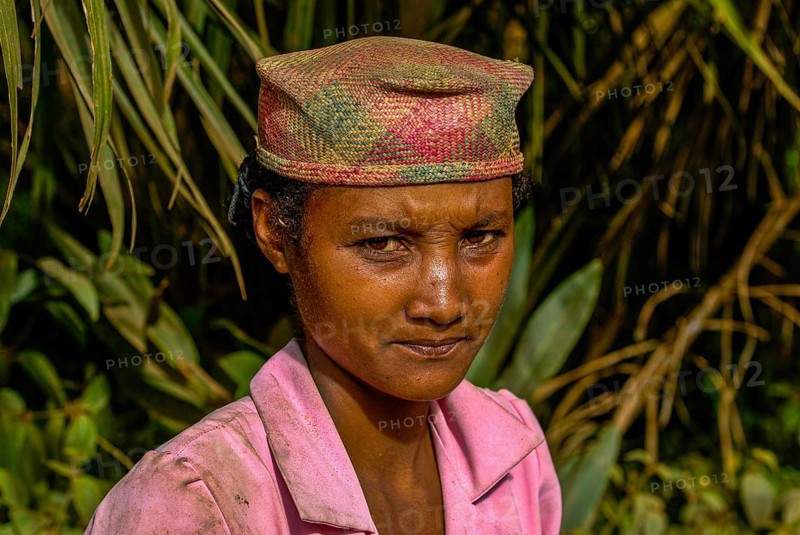 Traditional head on a woman