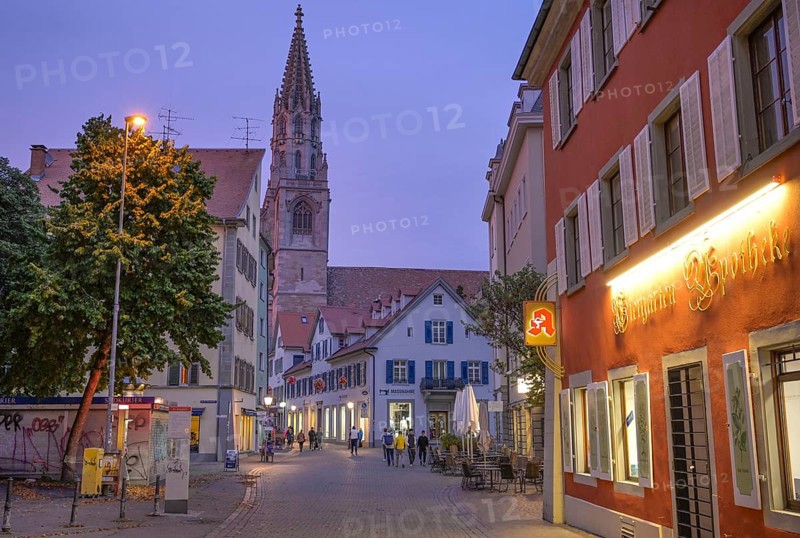 Shopping Street