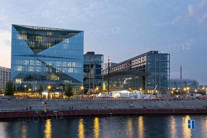 Office building cube Berlin next to the main station