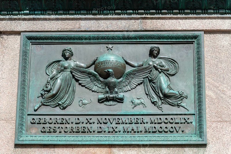 Schillerplatz