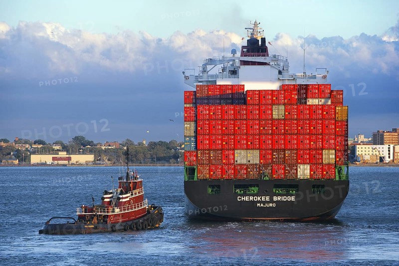 Cherokee Bridge Container Ship