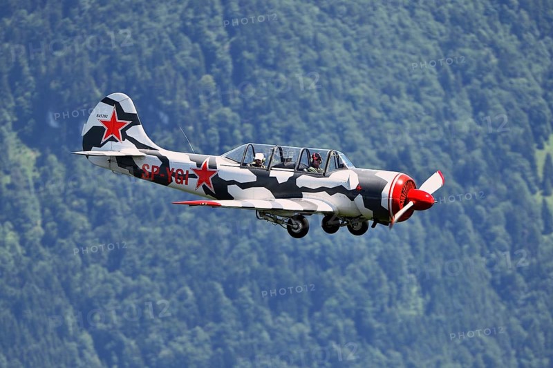 Vintage aircraft Yakolev