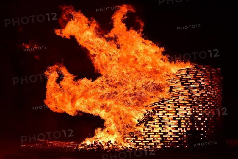 Spark fire on Spark Sunday to drive out the winter