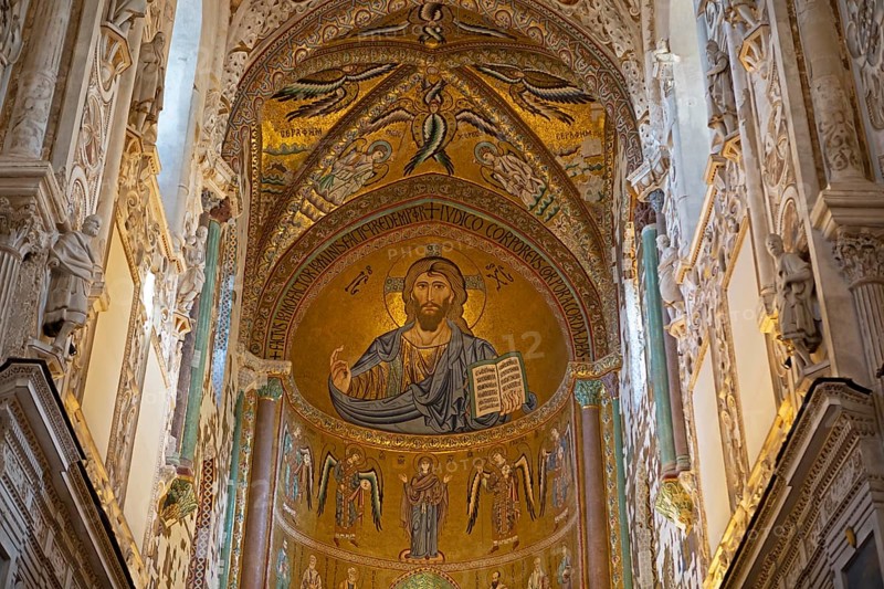 Pantocratore in the Cathedral of Cefalu