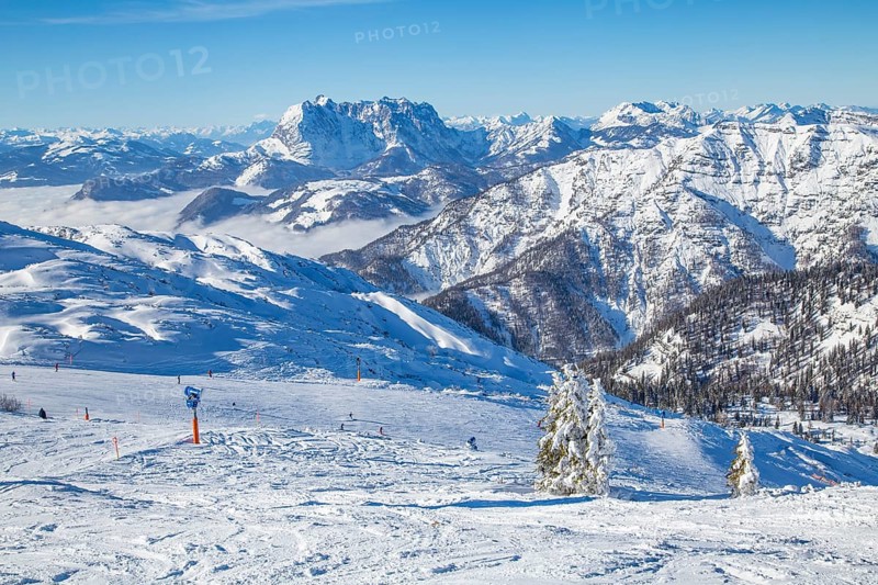 Steinplatte Ski Area with Wild Kaiser