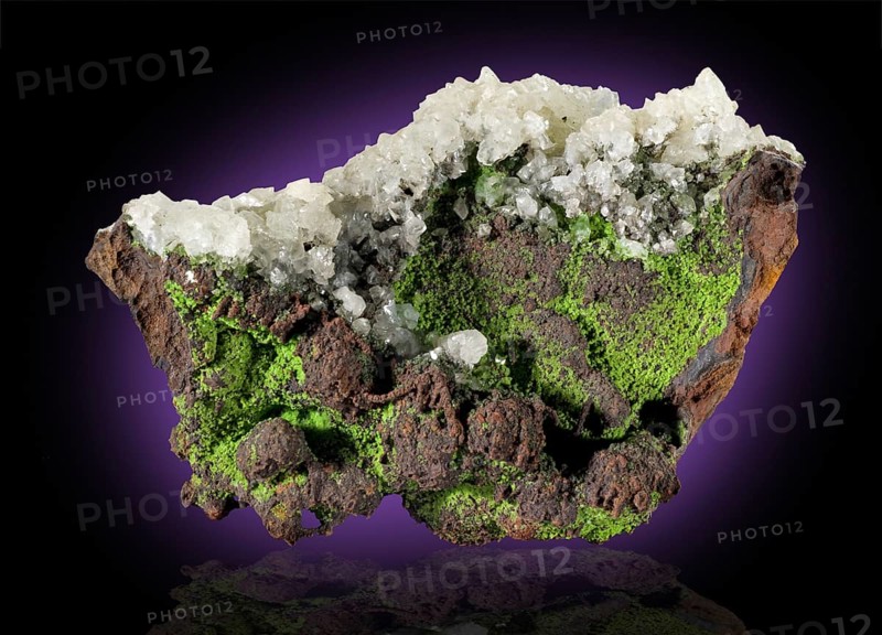 Conichalcite with Calcite