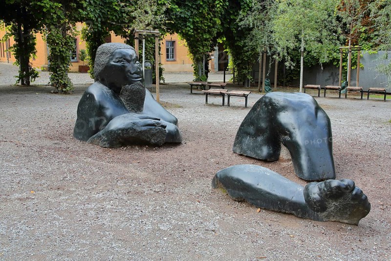 Sculpture Sunken Giant by Walter Sachs 1992