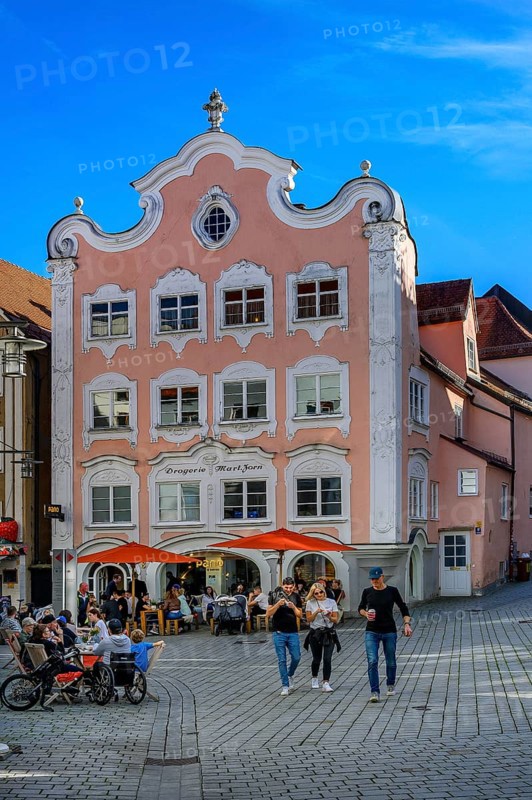 Listed rococo facade in pink