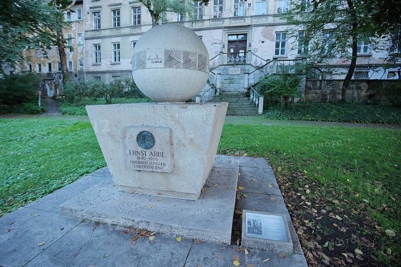 Ernst Abbe Monument