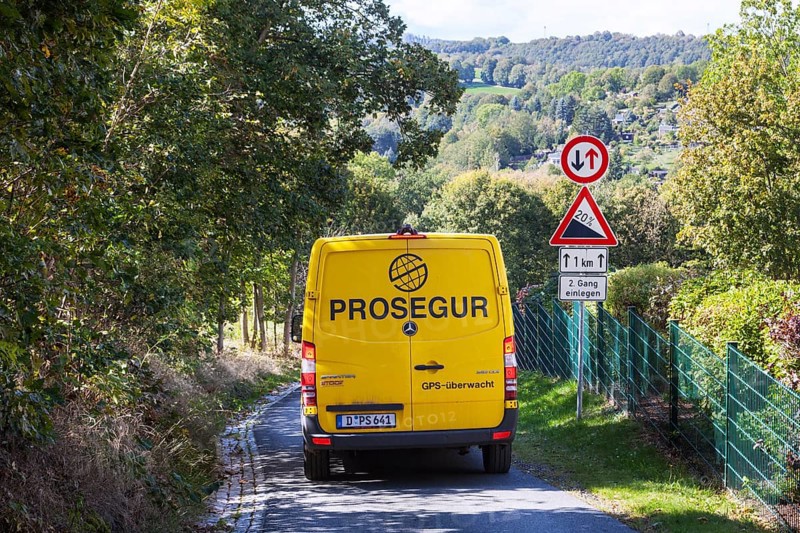 Prosegur cash transporter in the district of Saechsische Schweiz-Osterzgebirge