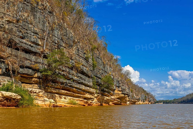 Cliffs on the Tsiribina river