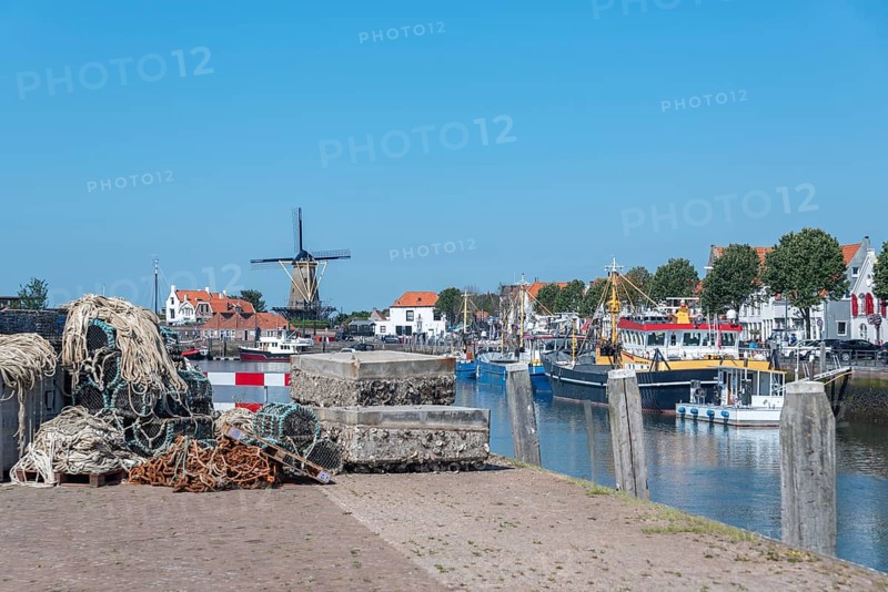Trawler at the quay Nieuwe Haven