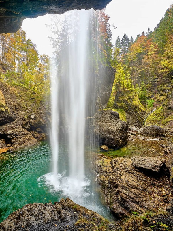 Berglistueber waterfall