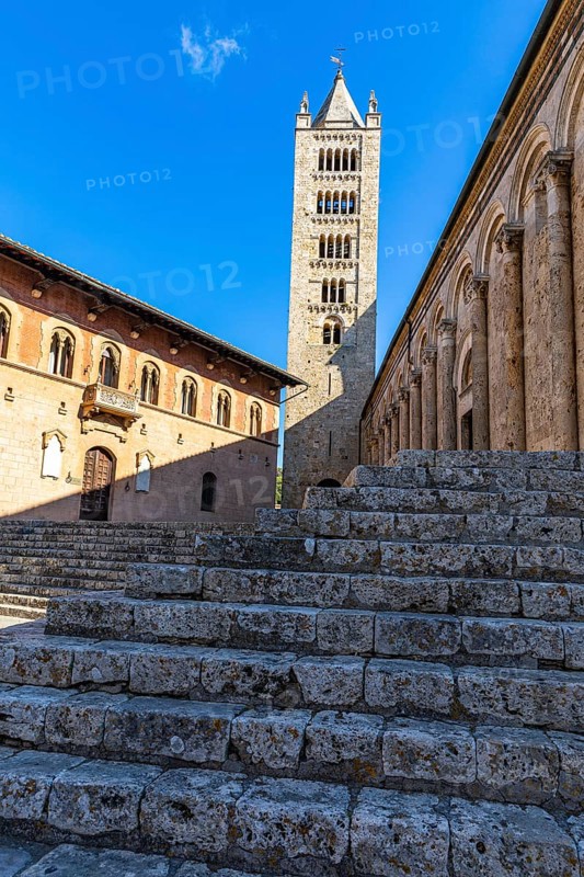 Steps up to the Cathedral of San Cerbone