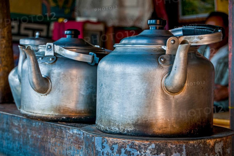 Tea pots