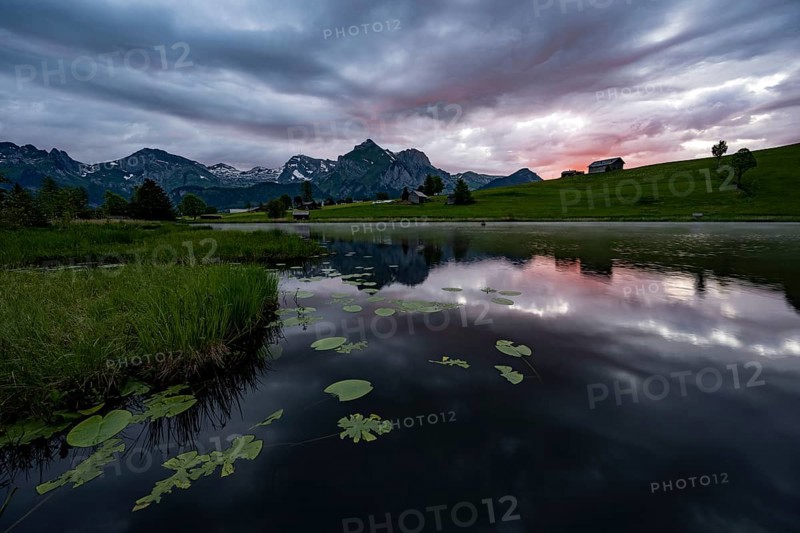 Schwendisee with reflection of the Altmann peak