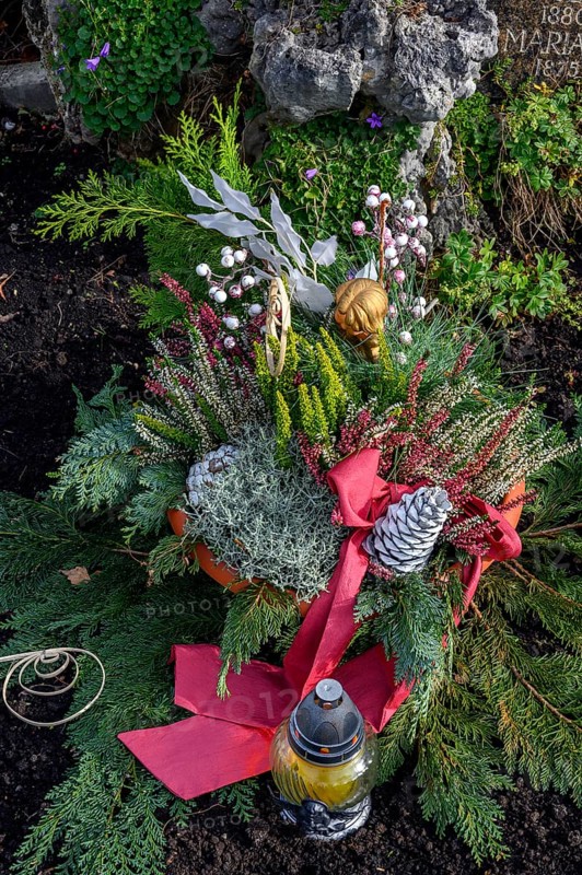 Grave with flower decoration