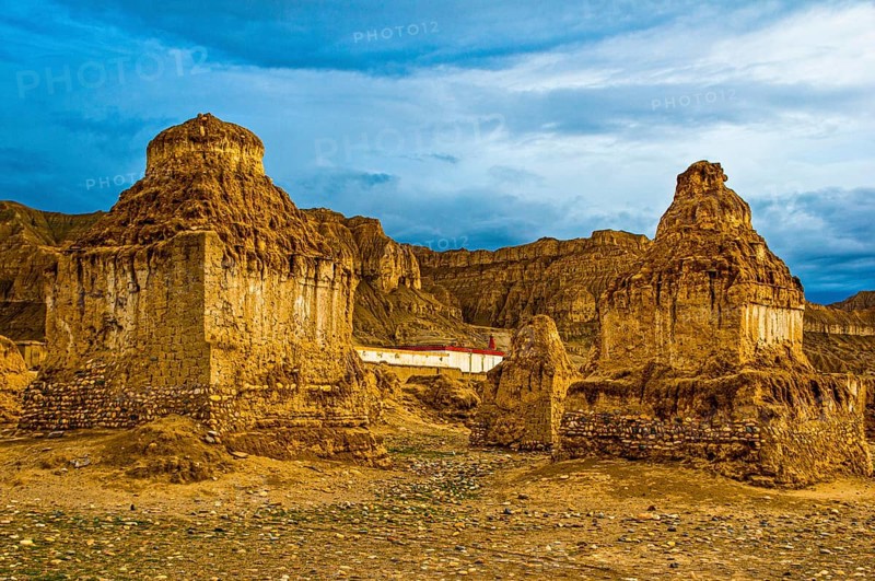 Stupas in the kingdom of Guge