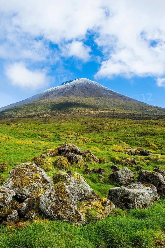 Ponta do Pico highest mountain of Portugal
