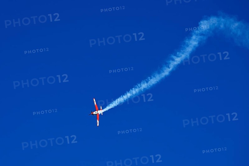Formation flight of the Patrouille Suisse with the PC-7 team