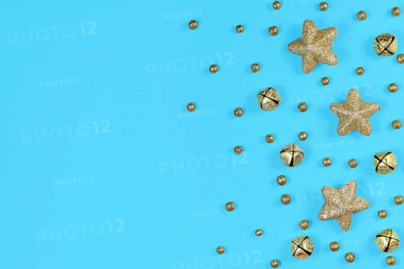 Festive Christmas background with golden star