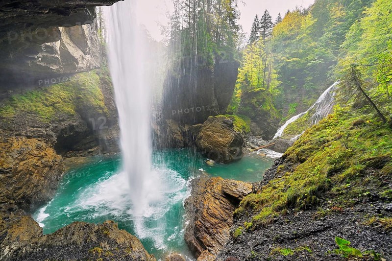 Berglistueber waterfall