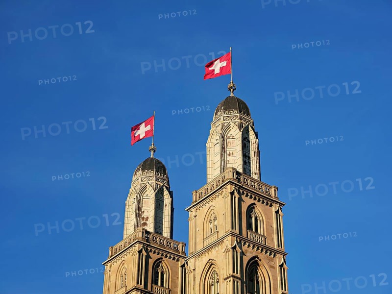 Towers with Swiss flag from Grossmuenster