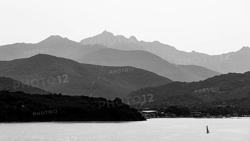 Sailing boat in the bay of Portoferraio