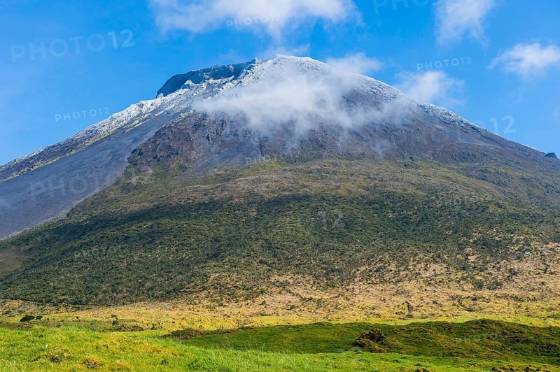Ponta do Pico highest mountain of Portugal