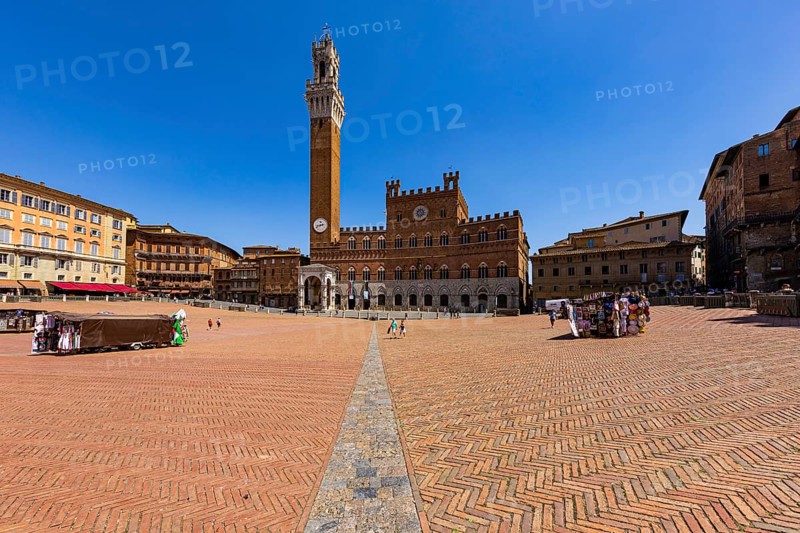 Brick pavement at the Piazza del Campo