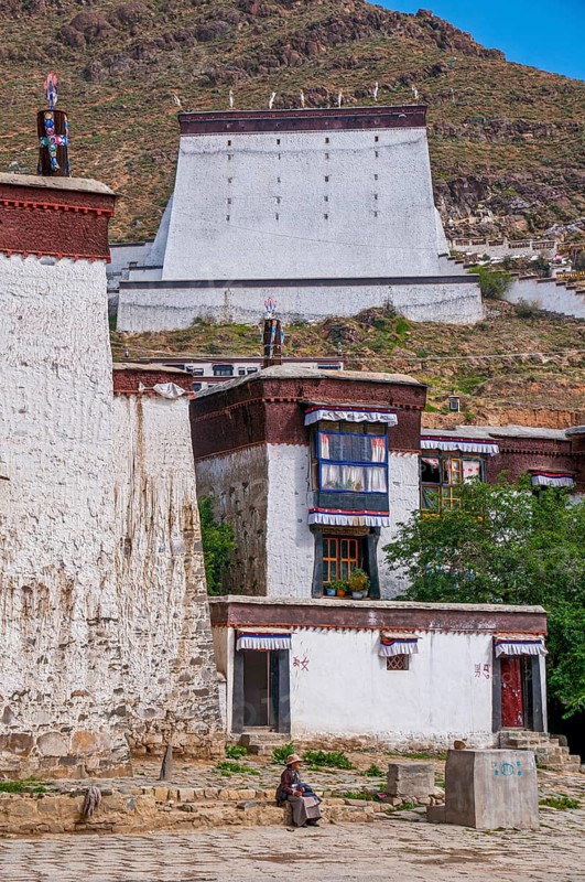 Tashilhunpo monastery