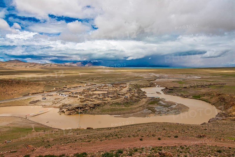 Little village below the Chiu monastery at the Lake Manasarovar