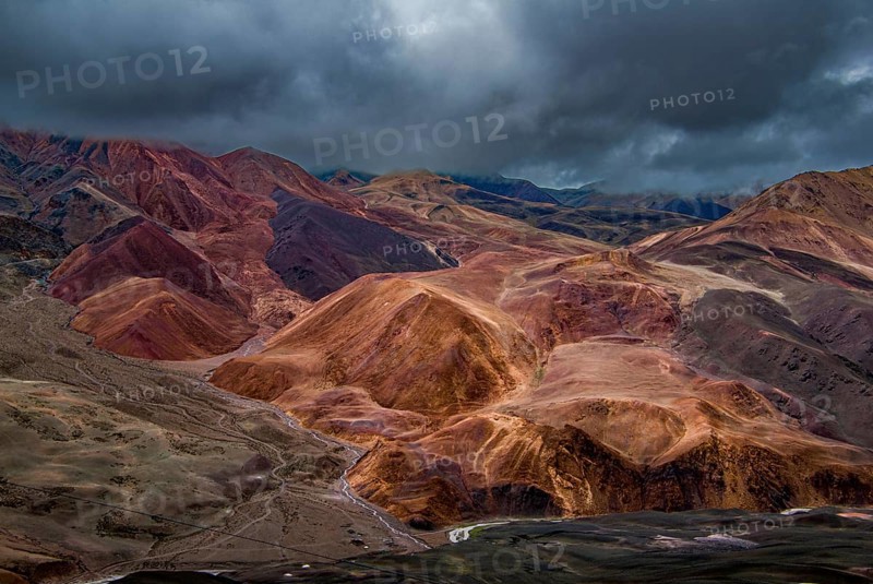 Wild untouched landscape along the road from Lake Manasarovar to the kingdom of Guge