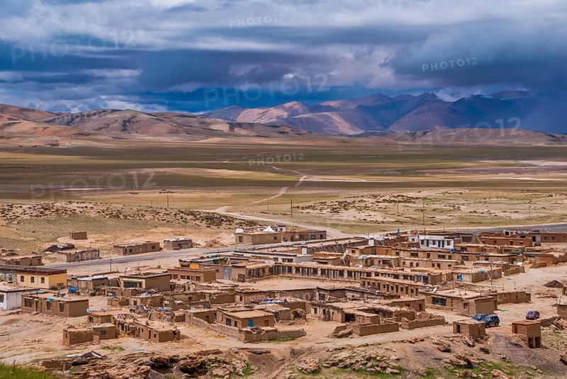 Little village below the Chiu monastery at the Lake Manasarovar