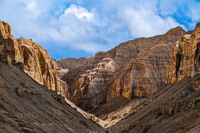 Dry canyon in the kingdom of Guge