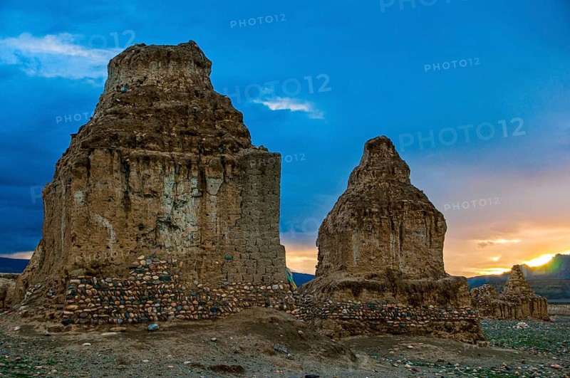 Stupas in the kingdom of Guge