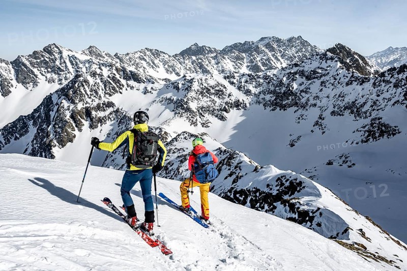 Ski tourers on the Sulzkogel