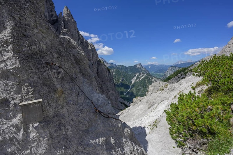 Steep climb secured with iron chain in the Gsengscharte