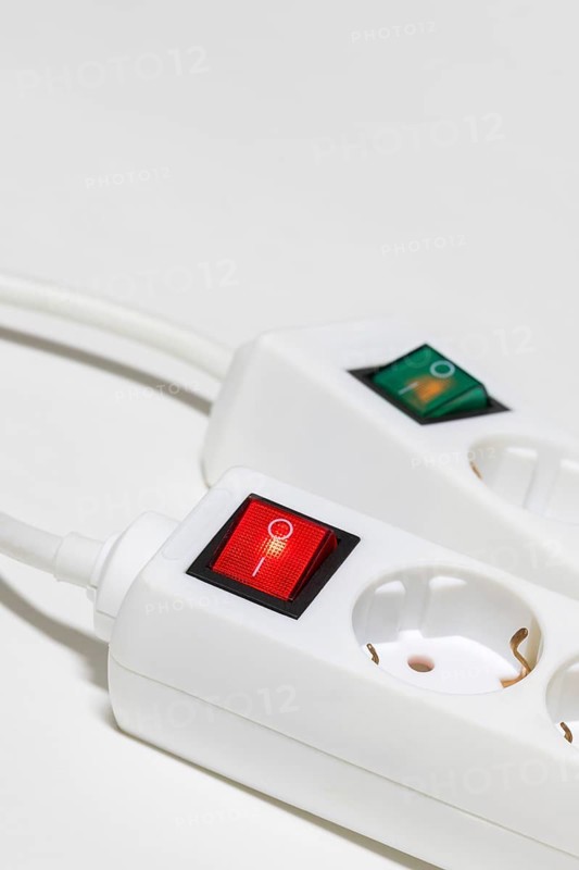 Socket strips for connecting electrical devices