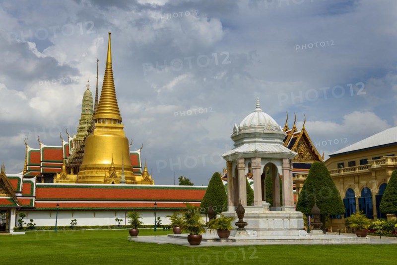 Phra Siratana Chedi