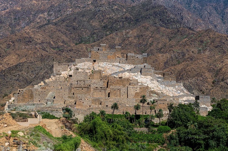 Zee Al-Ayn historic mountain village