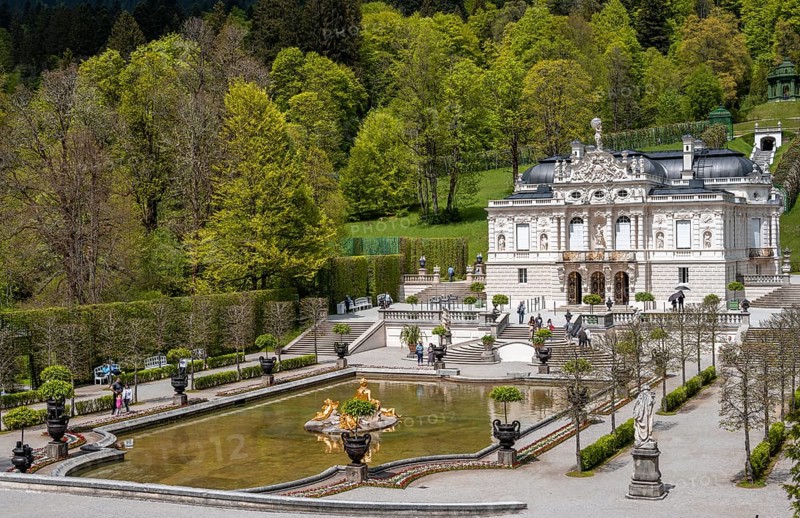 Royal Villa Linderhof Palace with fountain