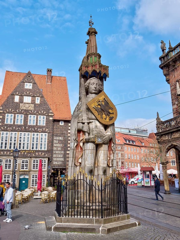 Bremen Market Square with UNESCO World Heritage Site Bremer Roland